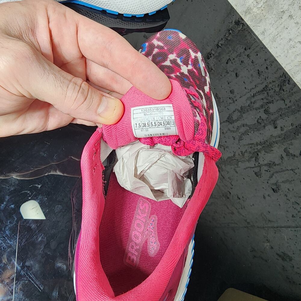 Brooks Adrenaline GTS 22 Women's Running Shoes Magenta Raspberry White Size 7.5 - Picture 5 of 6